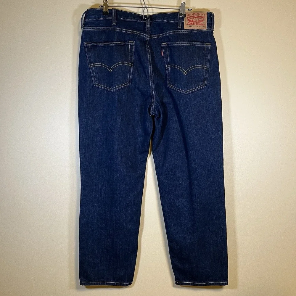 Levi's 550 Men's Jeans Size 38x30 Dark Wash Denim 100% Cotton Relaxed Fit